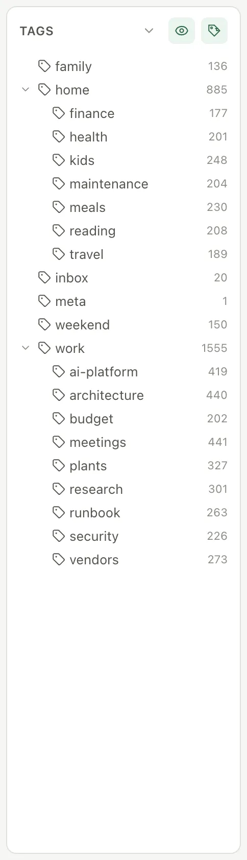 The sidebar showing the vault folder tree with note counts beside each folder.